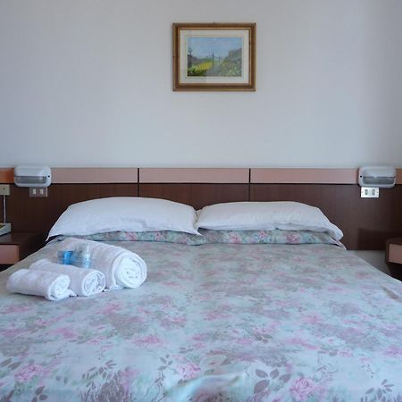 Hotel Suprem Sul Mare Rimini Exteriér fotografie