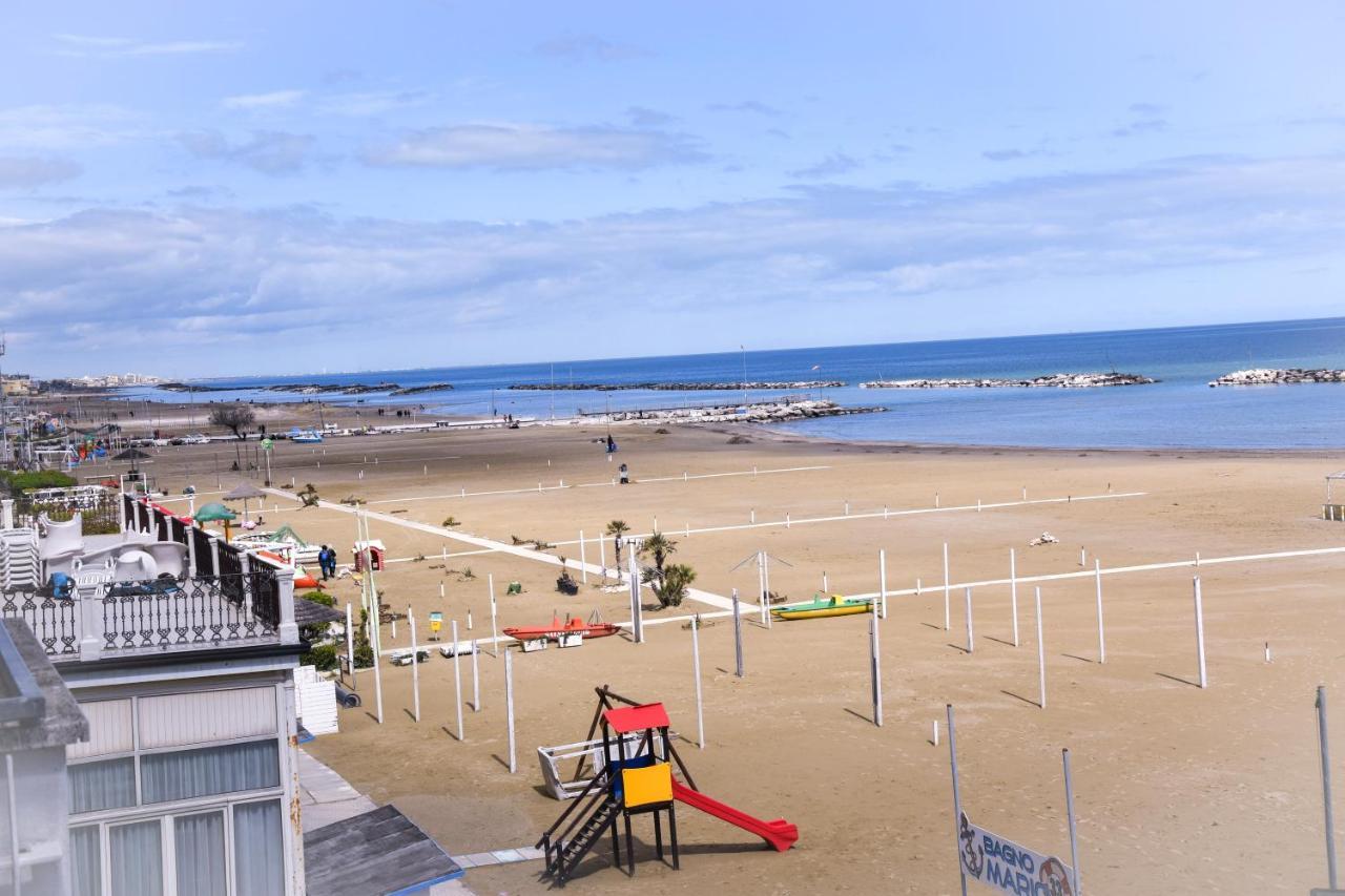 Hotel Suprem Sul Mare Rimini Exteriér fotografie