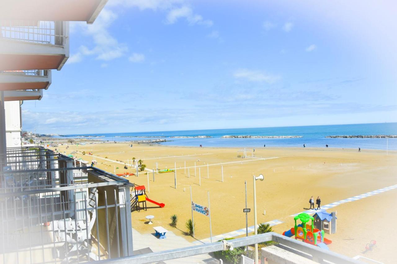 Hotel Suprem Sul Mare Rimini Exteriér fotografie