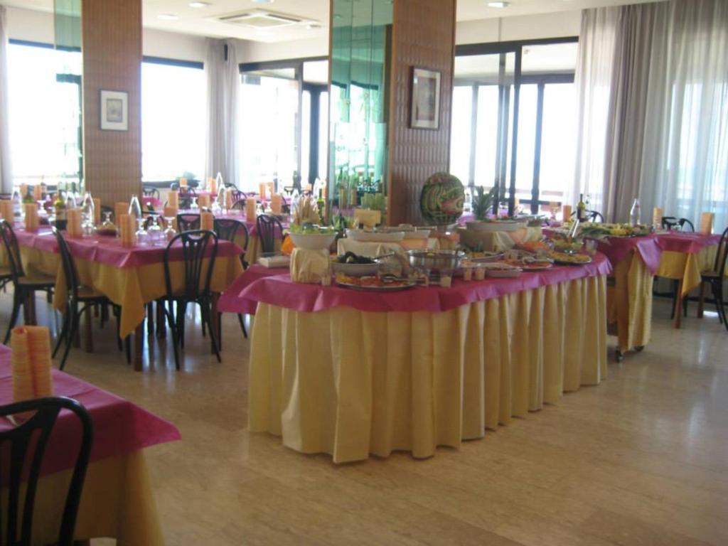 Hotel Suprem Sul Mare Rimini Exteriér fotografie